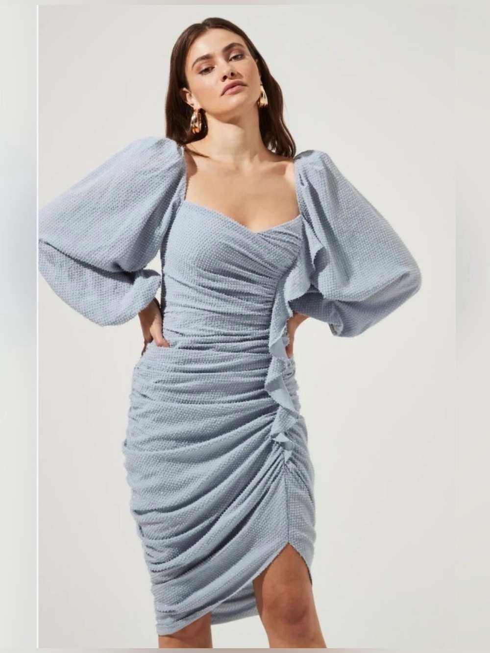 ASTR The Label Athens Ruched Puff Sleeve Midi Dress powder blue Swiss dot M